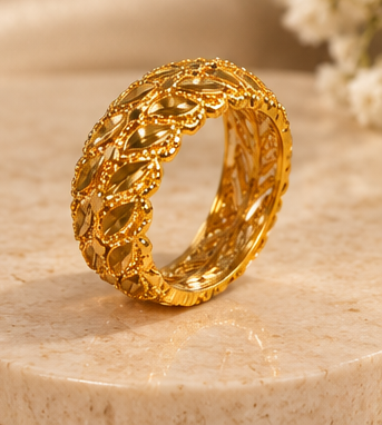 Gold Leaf Band Ring