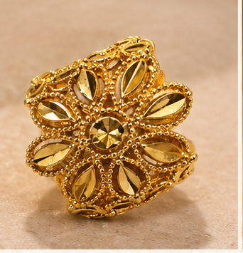 Gold Floral Kundan Cocktail Ring