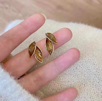 Brown Flower Leaf Stud Earrings